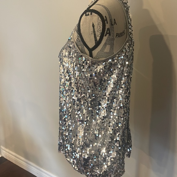 SILVER SEQUINS TOP - Picture 3 of 6